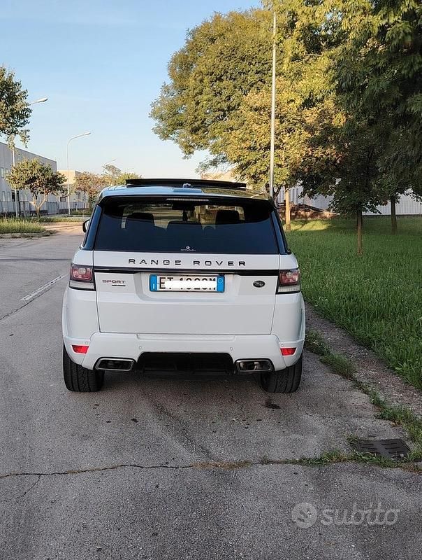 Usata Land Rover Range Rover 292 CV (214 kW) 2014 Bianco SUV