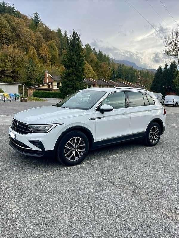 Usata 2023 VW Tiguan Life SUV | 25.800 € (Super prezzo) - Immagine 1/4