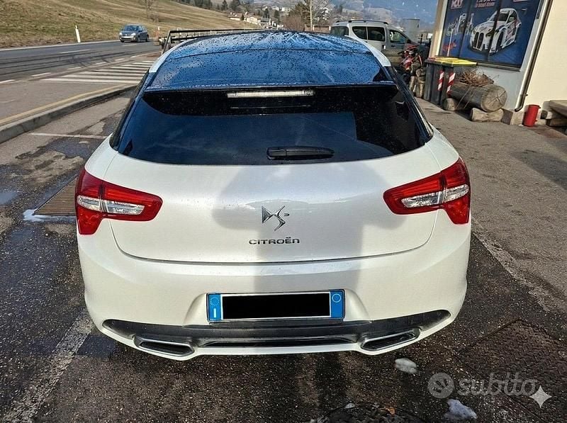 Usata Citroën DS5 2013 Bianco Utilitaria