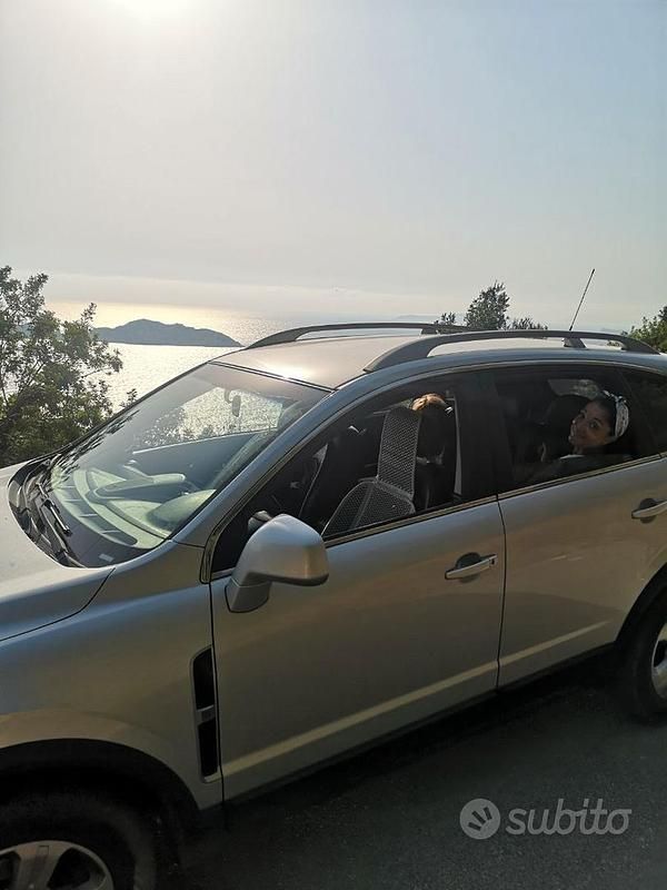 Grigio Usata 2013 Opel Antara SUV | 6500 € (Buon prezzo) - Immagine 1/3