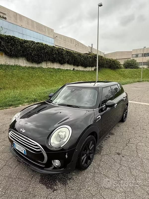 Occasion Mini Cooper D 150 ch (110 kW) 2018 Noir Citadine