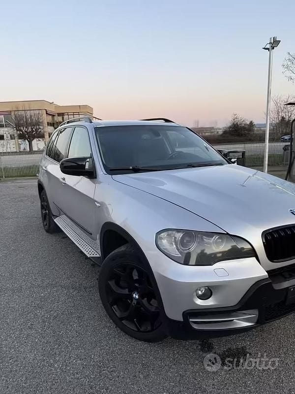 Begagnad BMW X5 286 HK (210 kW) 2009 Grå SUV