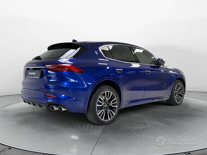 Usata Maserati Grecale GT 300 CV (220 kW) 2022 Blu SUV
