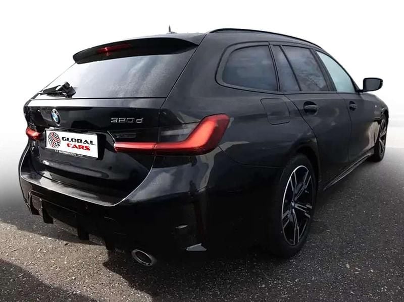 Usata BMW 320 M Sport 190 CV (139 kW) 2025 Zaffiro Station wagon