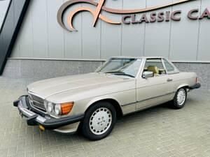 Usata Mercedes 560 230 CV (169 kW) 1989 Argento Cabrio