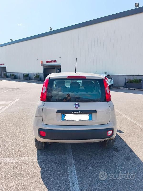 Usata Fiat Panda 85 CV (62 kW) 2015 Utilitaria
