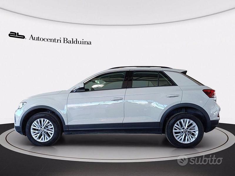 Usata VW T-Roc Life 150 CV (110 kW) 2022 Ascot grey SUV