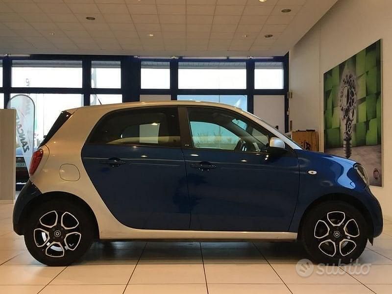 Usata Smart ForFour Passion 71 CV (52 kW) 2014 Other Utilitaria