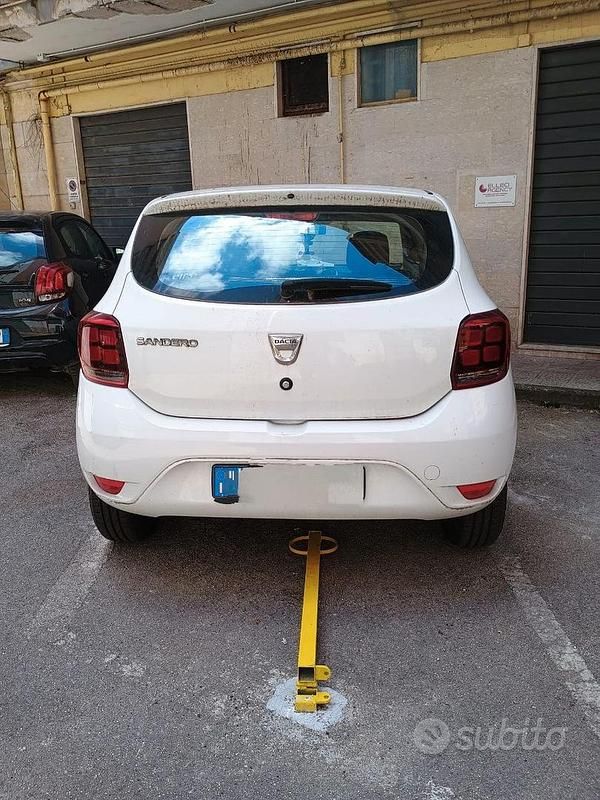 Usata Dacia Sandero 90 CV (66 kW) 2018 Utilitaria