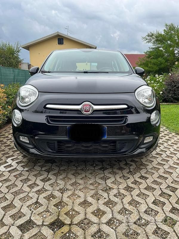 Usata Fiat 500X Pop Star 95 CV (69 kW) 2017 Nero SUV
