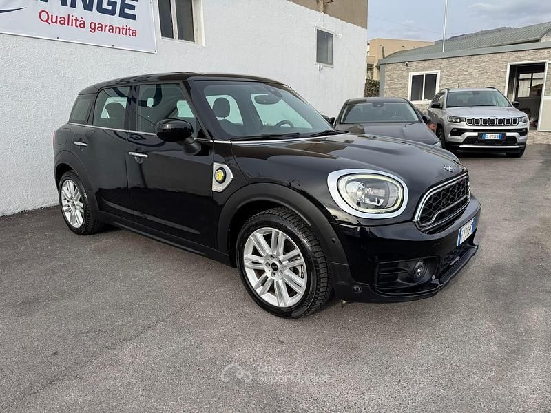 Usata Mini Cooper Countryman Hype 136 CV (100 kW) 2019 Nero SUV