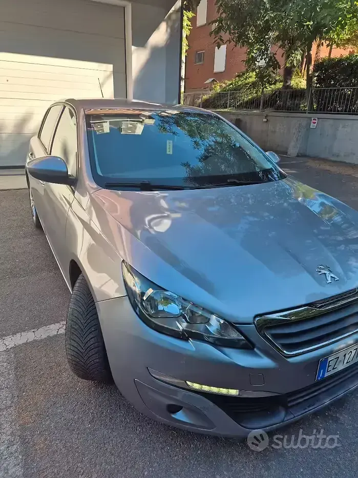 Usata Peugeot 308 92 CV (67 kW) 2015 Grigio Berlina