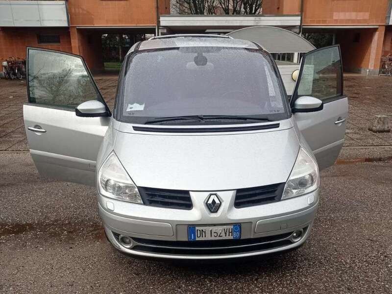 Grigio Usata 2007 Renault Espace Initiale Monovolume | 4500 € - Immagine 1/4