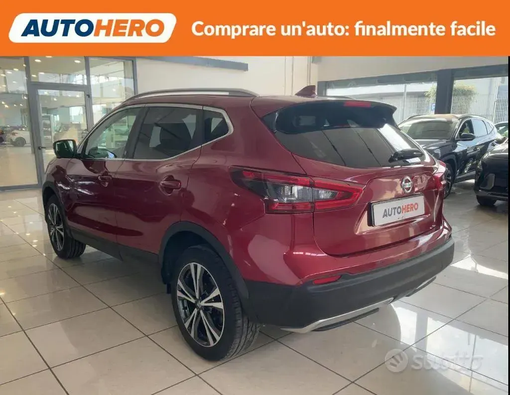 Usata Nissan Qashqai 110 CV (80 kW) 2018 Rosso SUV