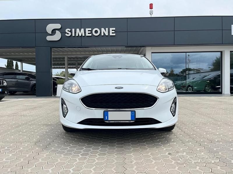 Begagnad Ford Fiesta Business Edition 86 HK (63 kW) 2020 Vit Halvkombi
