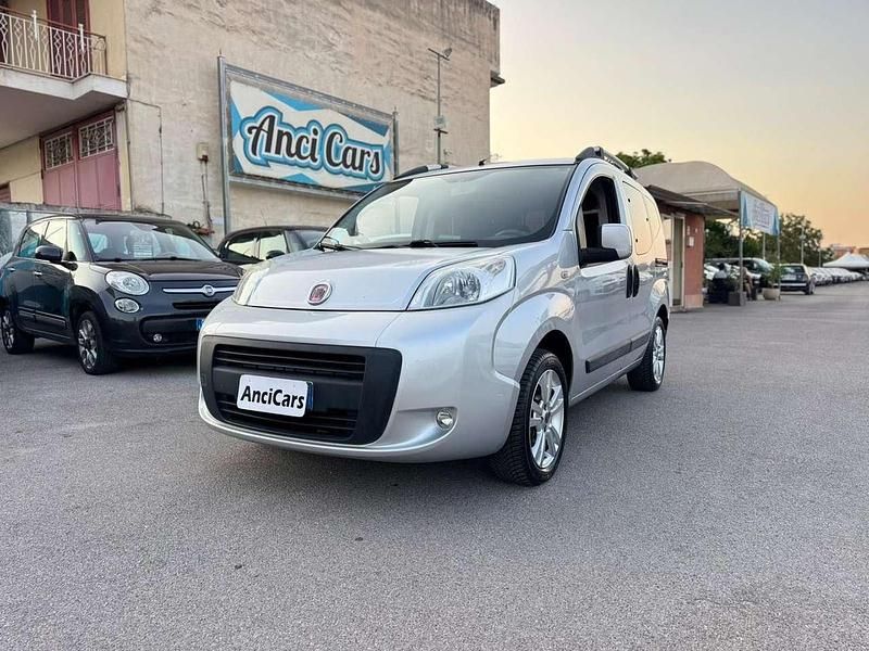 Usata Fiat Qubo Dynamic 77 CV (56 kW) 2010 Argento Monovolume