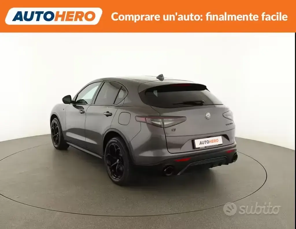 Usata Alfa Romeo Stelvio Sprint 201 CV (147 kW) 2022 Grigio SUV