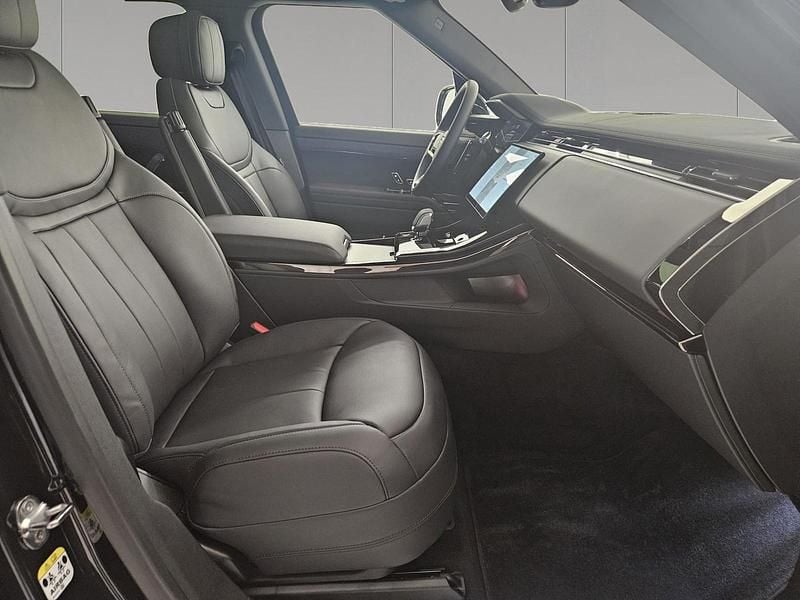 Nuova Land Rover Range Rover Sport SE Dynamic 460 CV (338 kW) 2026 Santorini black SUV