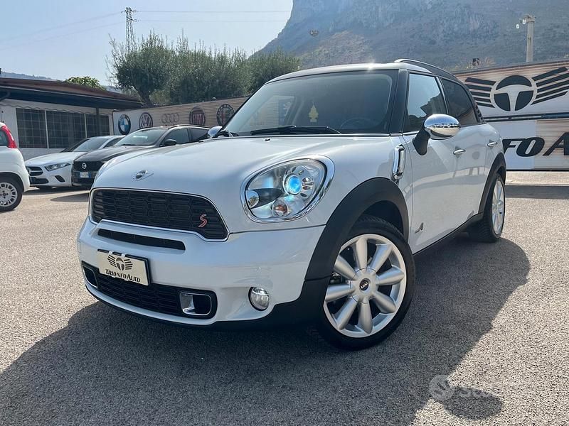 Bianco Usata 2011 Mini Cooper SD Countryman SUV | 9900 € (Molto cara) - Immagine 1/4