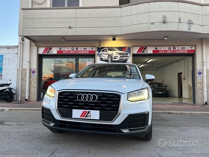 Begagnad Audi Q2 Business 116 HK (85 kW) 2020 Vit SUV