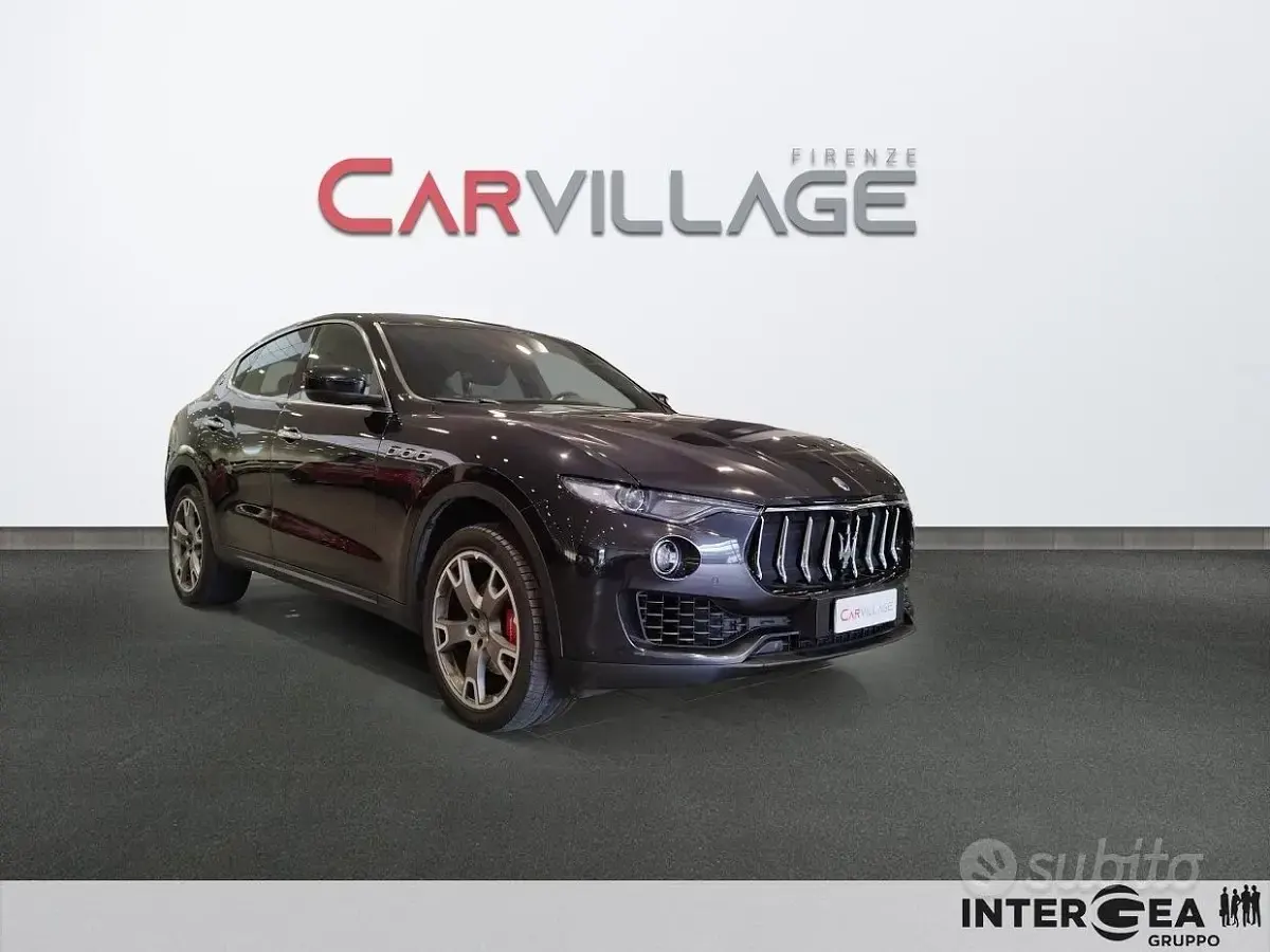 Usata Maserati Levante 275 CV (202 kW) 2017 Nero SUV