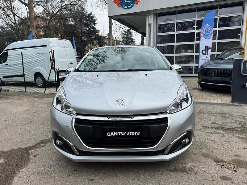 Usata Peugeot 208 Allure 100 CV (73 kW) 2016 Grigio Utilitaria