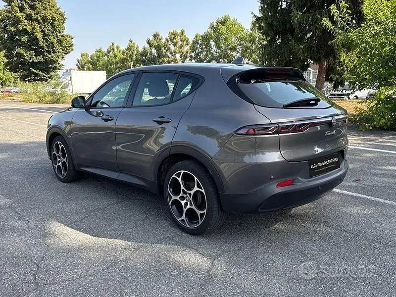 Usata Alfa Romeo Tonale Sprint 131 CV (96 kW) 2023 Grigio SUV