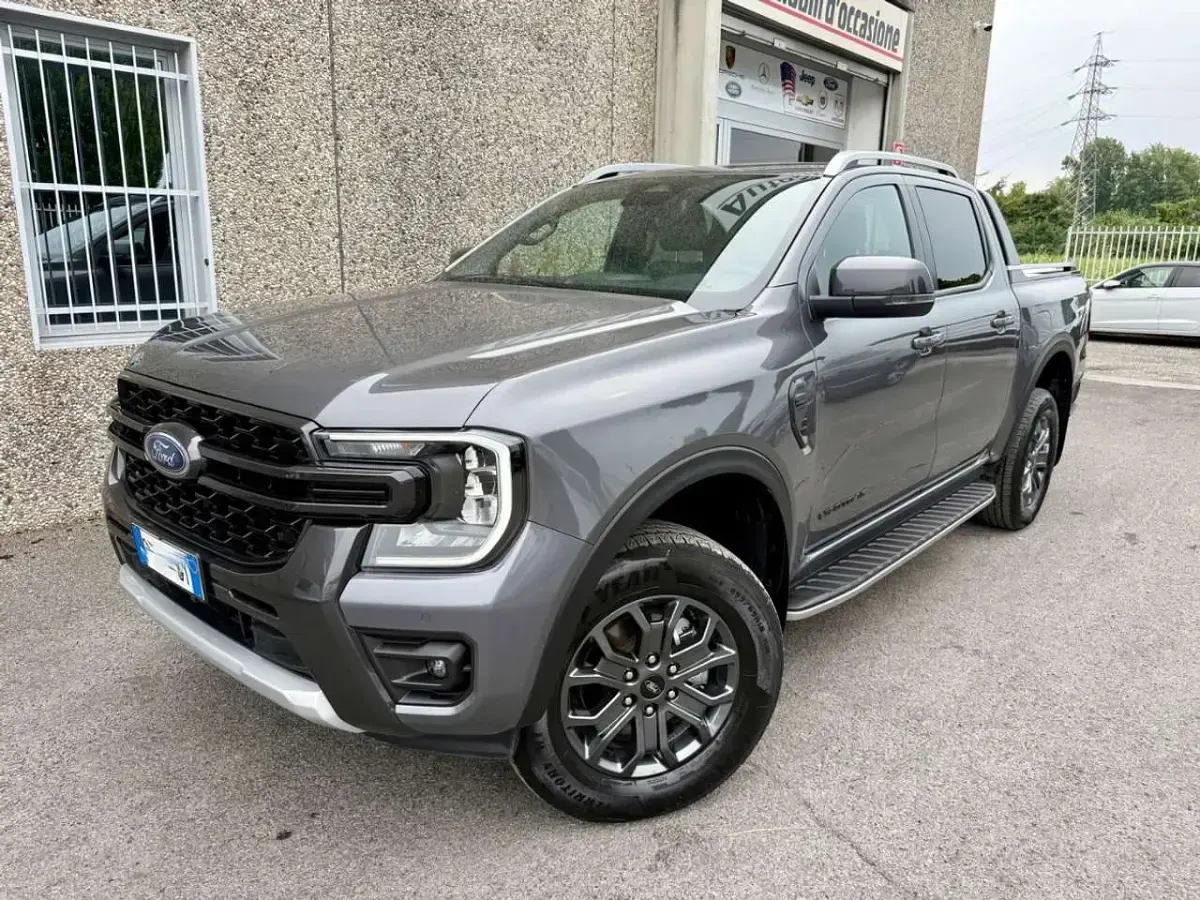 Usata Ford Ranger Wildtrack 205 CV (150 kW) 2025 Grigio Pick-up