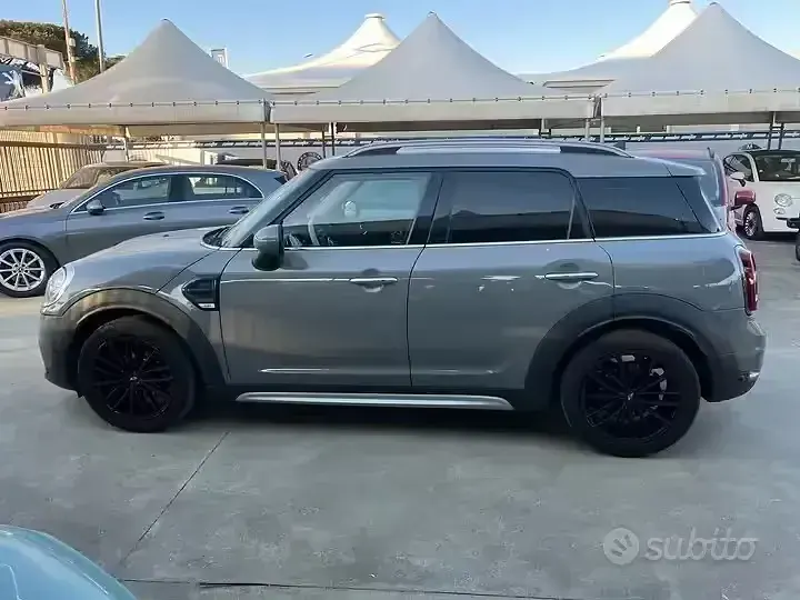 Usata Mini Cooper D Countryman 116 CV (85 kW) 2018 Grigio SUV