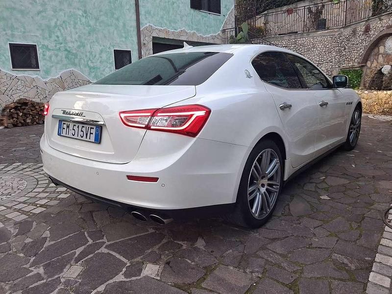 Usata Maserati Ghibli 275 CV (202 kW) 2015 Berlina
