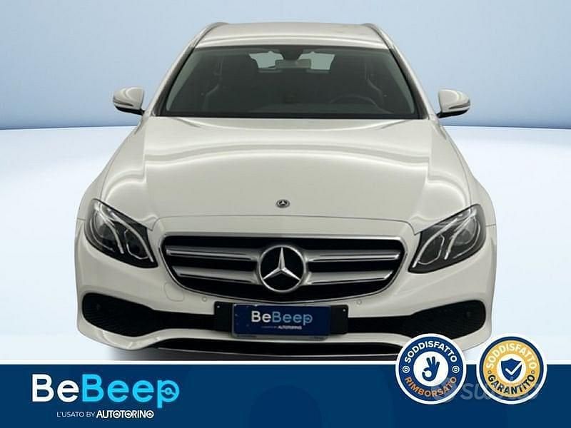 Usata Mercedes 220 Business 194 CV (142 kW) 2018 Bianco pastello Station wagon