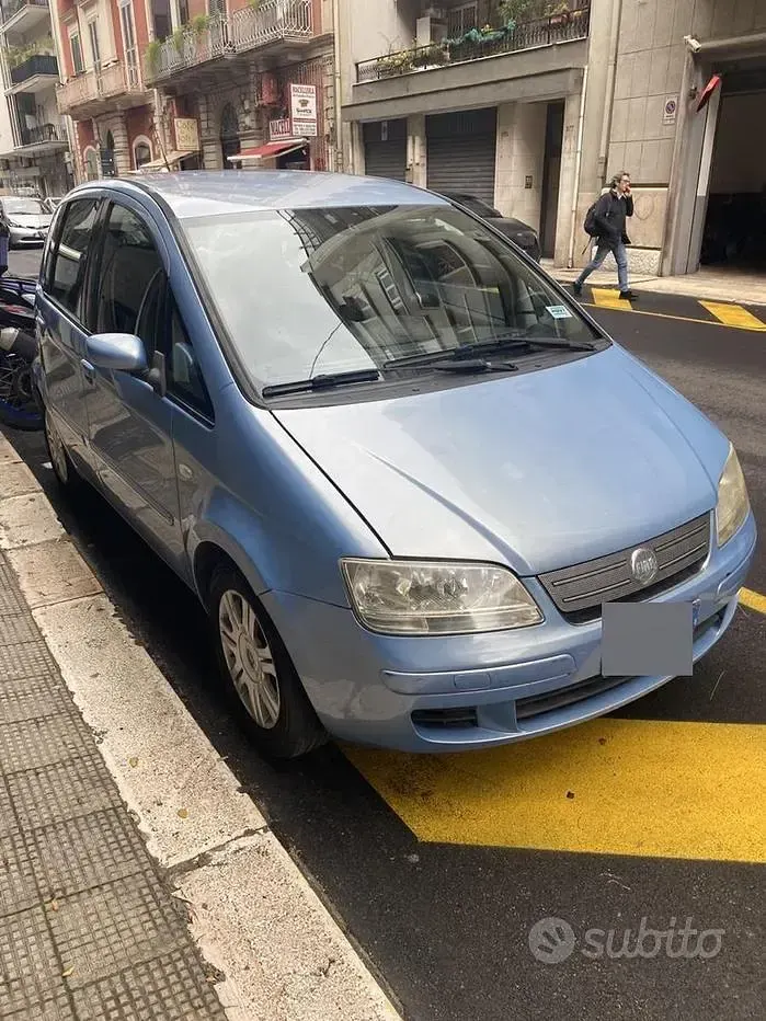 Usata Fiat Idea 95 CV (69 kW) 2006 Monovolume