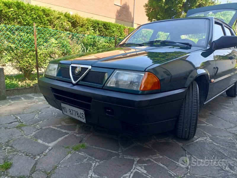 Usata Alfa Romeo 33 90 CV (66 kW) 1992 Verde Berlina