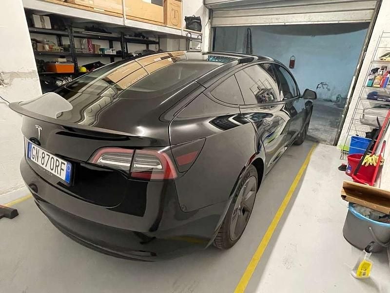 Usata Tesla Model 3 RWD 205 kW (279 CV) 2023 Nero Berlina