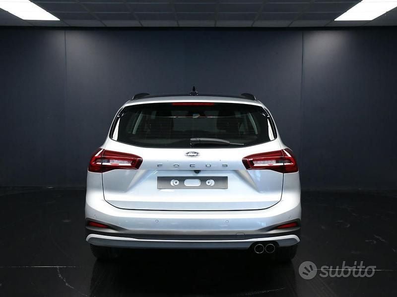 Usata Ford Focus Active 116 CV (85 kW) 2023 Grigio Station wagon