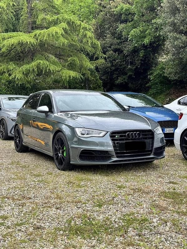Grigio Usata 2013 Audi S3 Sport Tre volumi | 16.500 € (Buon prezzo) - Immagine 1/4