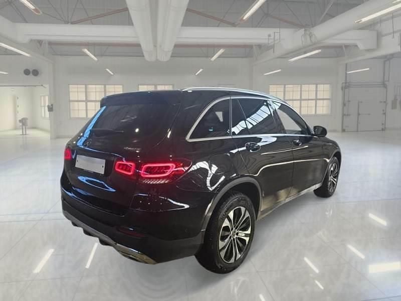 Usata Mercedes GLC300e 211 CV (155 kW) 2020 Nero SUV
