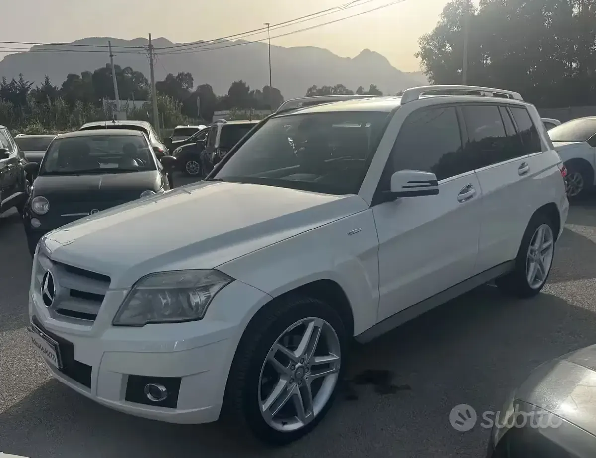 Usata Mercedes GLK220 170 CV (125 kW) 2009 Bianco SUV