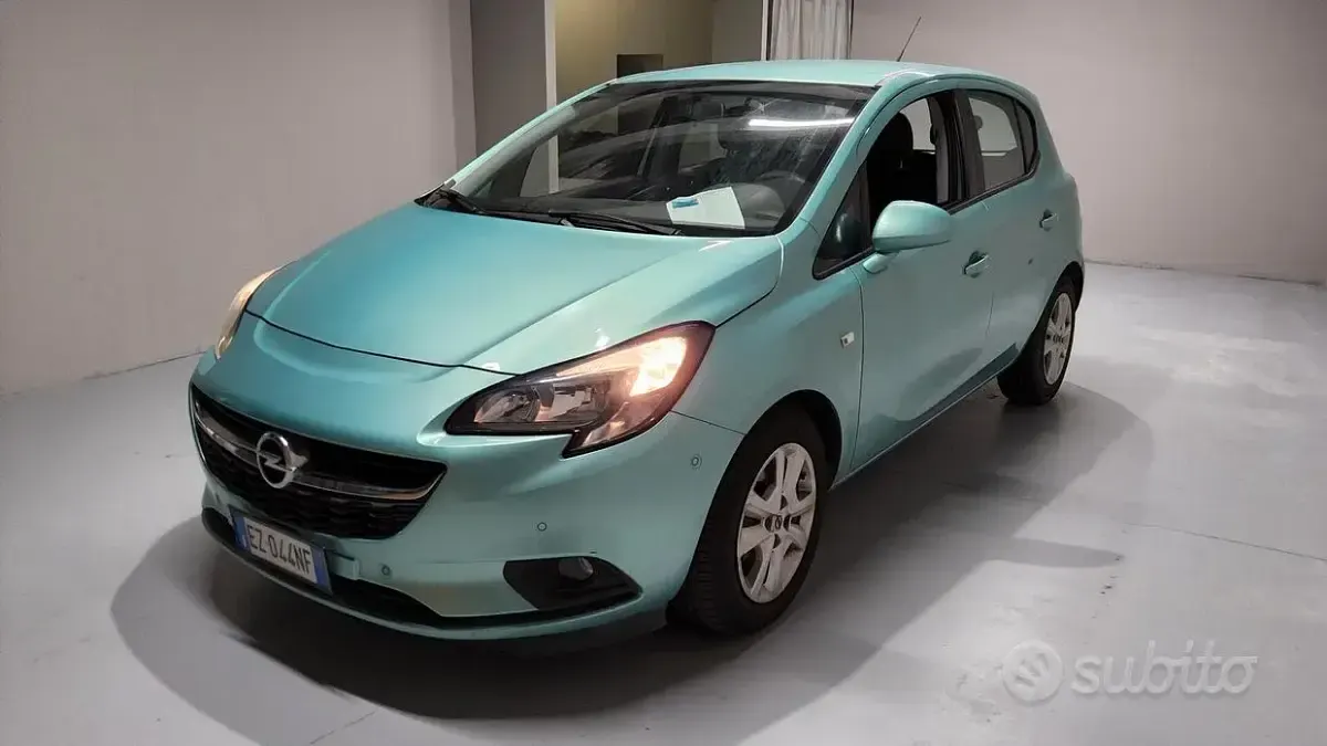 Usata Opel Corsa 95 CV (69 kW) 2015 Verde Utilitaria