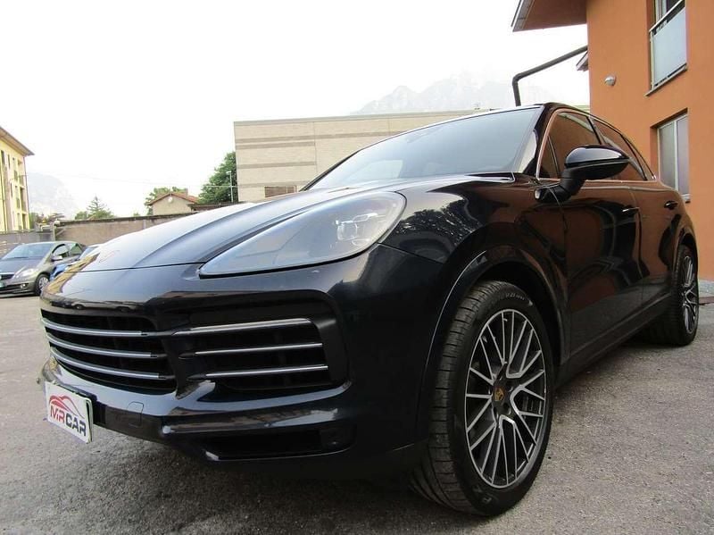 Moonlight blue pearl metallic Usata 2018 Porsche Cayenne SUV | 44.999 € (Super prezzo) - Immagine 1/4