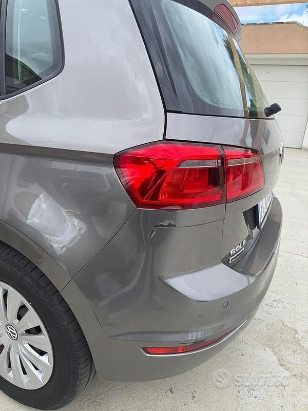 Usata VW Golf VII 110 CV (80 kW) 2016 Grigio Berlina