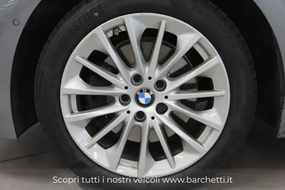 Usata BMW 118 Advantage 150 CV (110 kW) 2023 Grigio Utilitaria