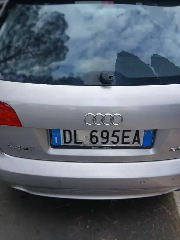 Usata Audi A4 116 CV (85 kW) 2007 Argento Station wagon