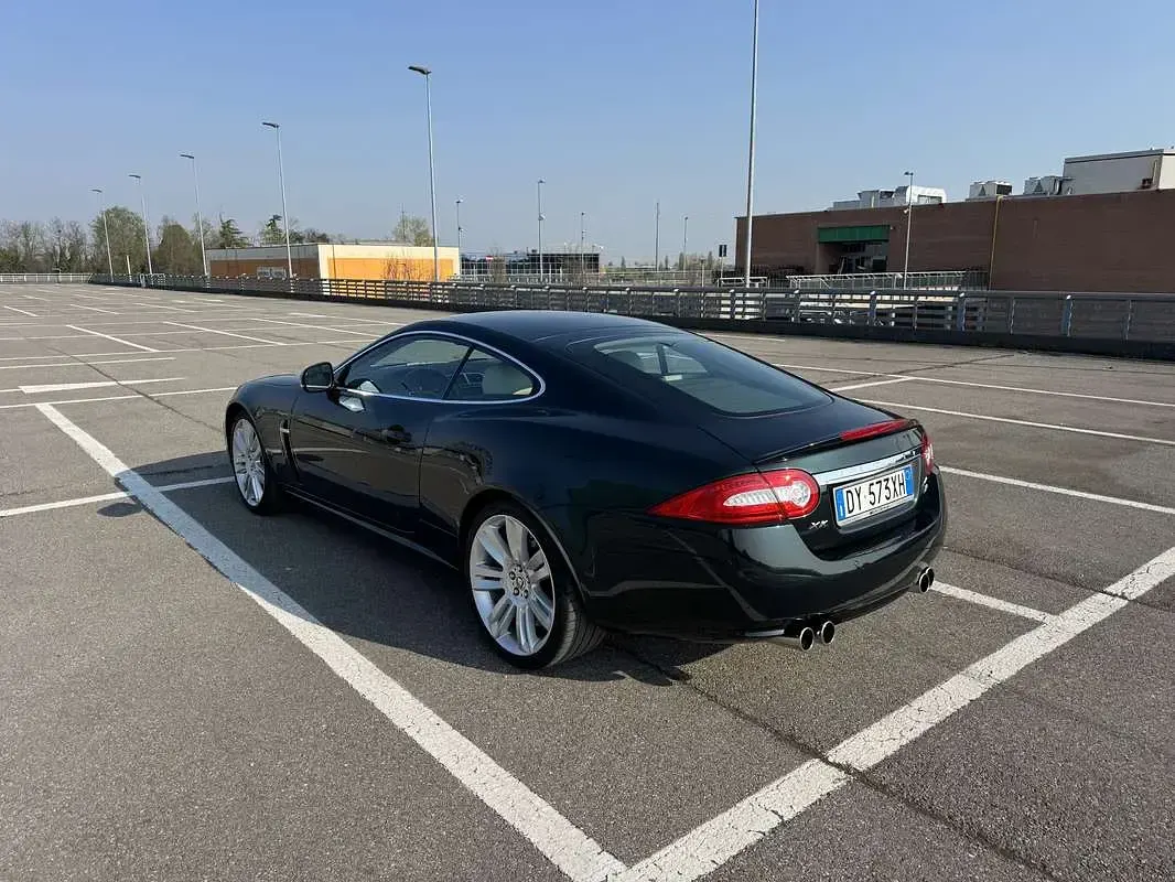 Usata Jaguar XK R 510 CV (375 kW) 2009 Coupé