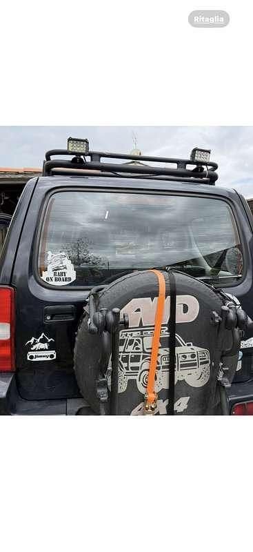 Usata Suzuki Jimny 82 CV (60 kW) 2002 SUV