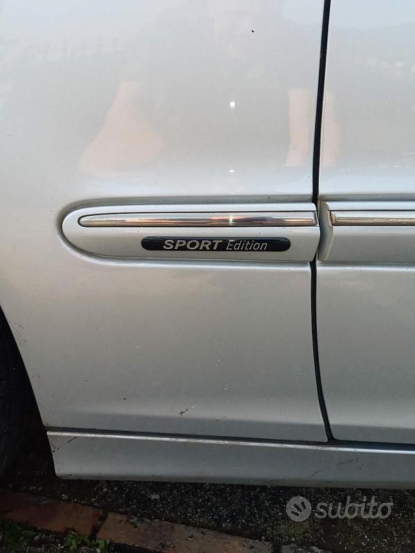 Usata Mercedes C220 150 CV (110 kW) 2007 Grigio Station wagon