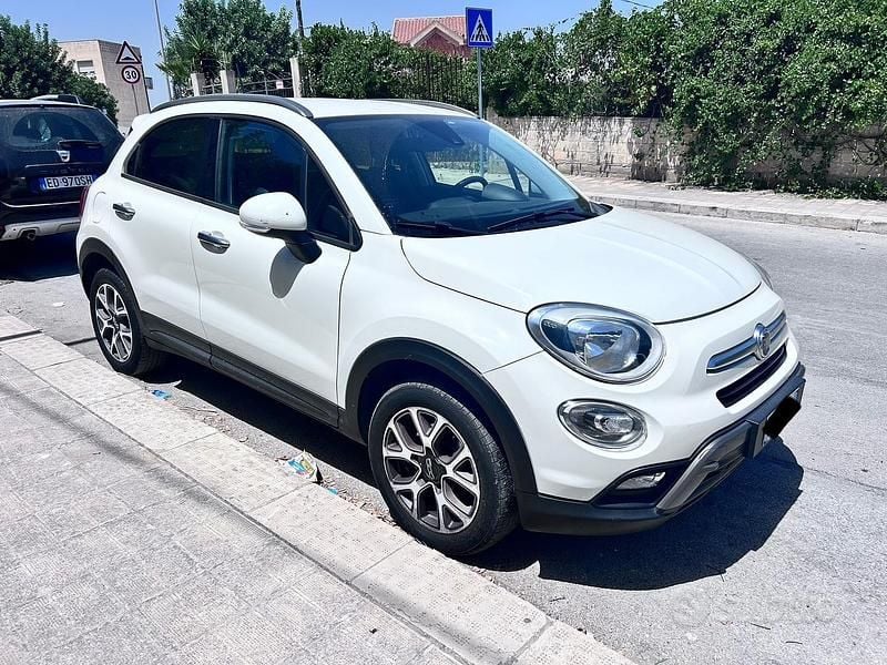 Usata Fiat 500X Cross 140 CV (102 kW) 2016 Bianco SUV