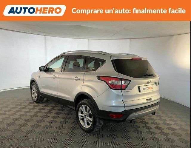 Usata Ford Kuga Titanium 119 CV (87 kW) 2018 Argento SUV