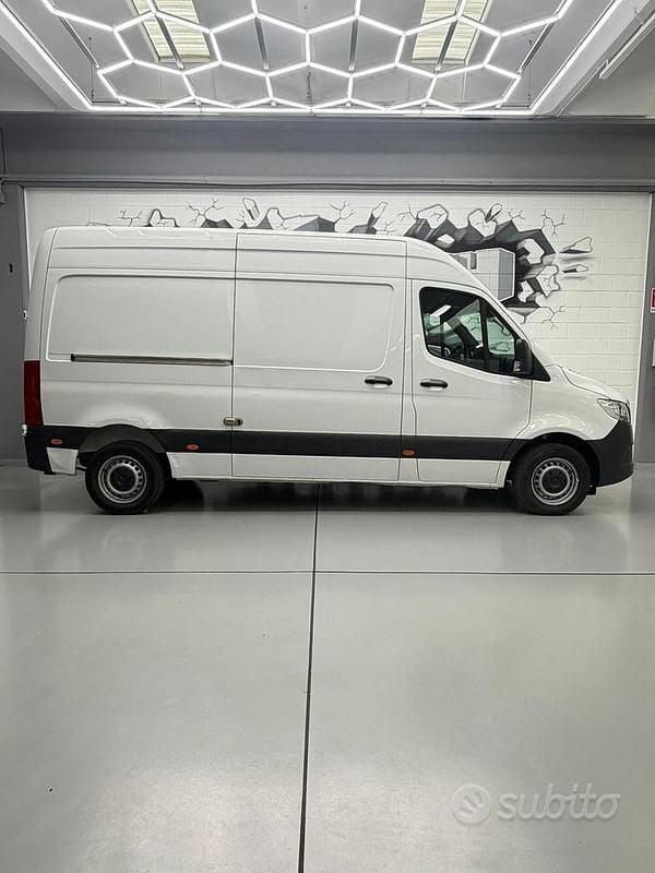 Usata Mercedes Sprinter 114 CV (83 kW) 2021 Bianco Furgone
