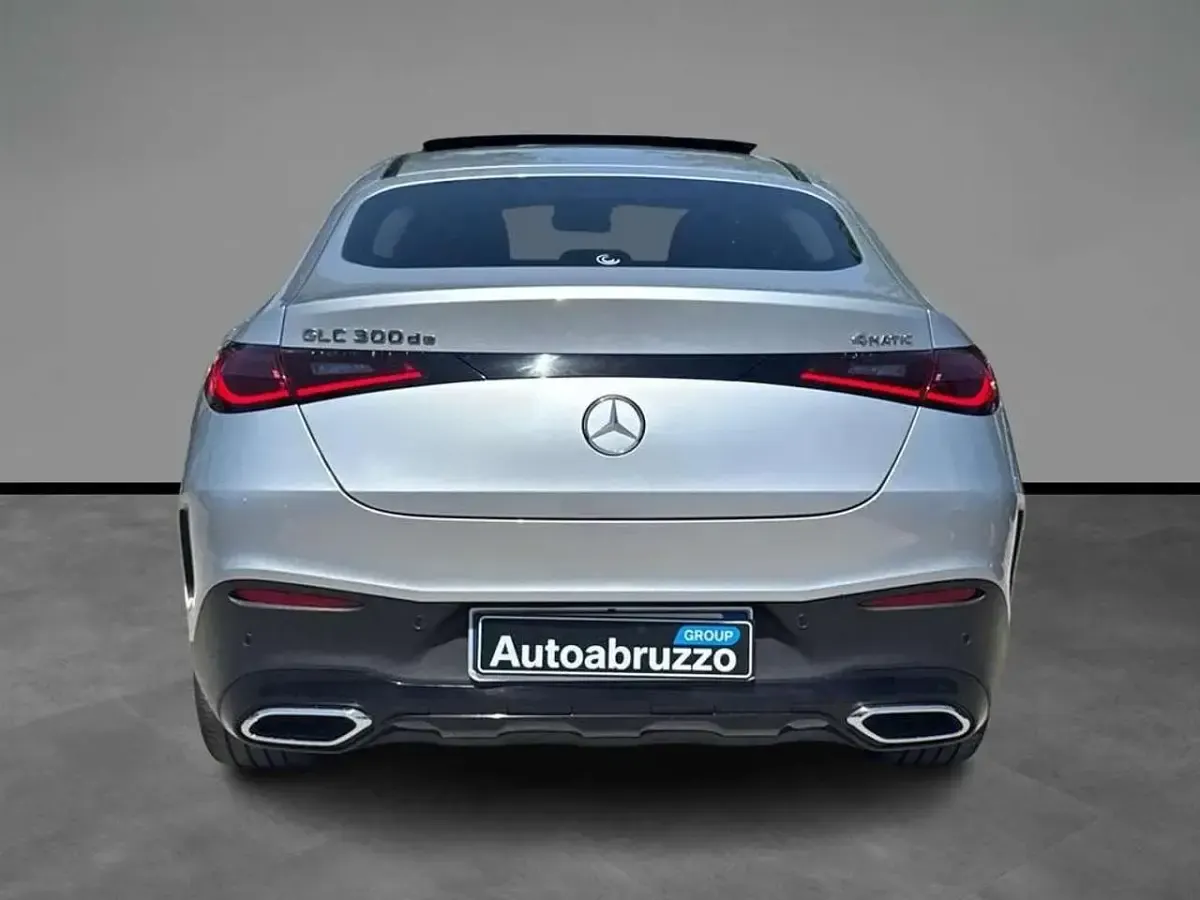 Usata Mercedes GLC300de AMG Line Premium Plus 333 CV (244 kW) 2024 Other Coupé